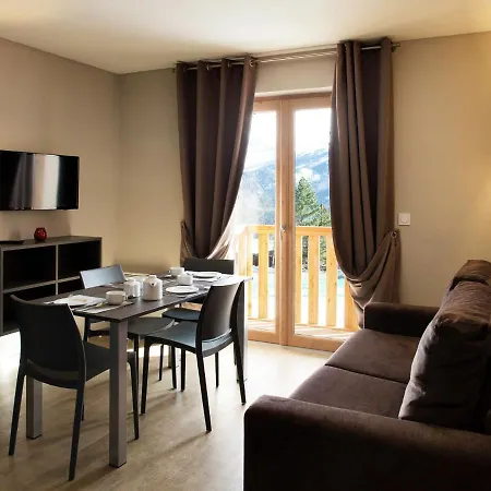 Appartement New And Modern On With Swimming Pool In The Praloup Ski Area *